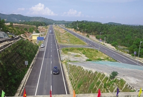 Hơn 5.700 tỷ đồng chảy vào 59 dự án giao thông này tại Quảng Nam năm 2021, có đường đi cảng Kỳ Hà và sân bay Chu Lai
