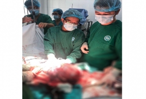 BVĐK Quảng Nam phẫu thuật thành công khối u ổ bụng gần 9kg
