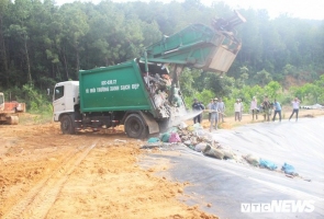Sau 3 tháng bị dân ngăn cản, bãi rác lớn nhất Quảng Nam hoạt động trở lại