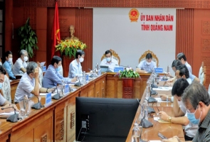Chủ tịch Quảng Nam yêu cầu giảm họp, tăng làm