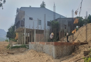 Đại Lộc- Ngang nhiên xây nhà trái phép, bỏ mặc lệnh tháo dỡ