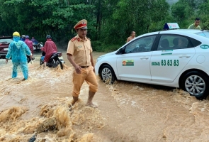 Quảng Nam: Báo cáo nhanh về công tác ứng phó bão số 8 và mưa lũ